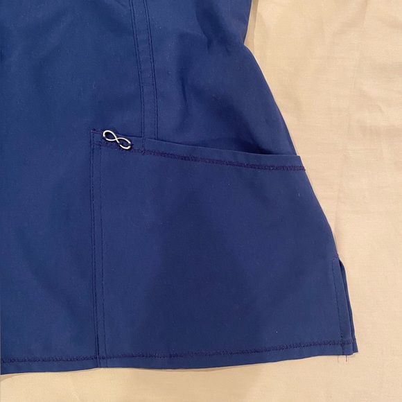 Cherokee Infinity Scrub Set - Picture 13 of 15